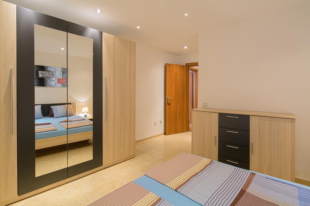 Montelux Apartments Budva Chambre photo